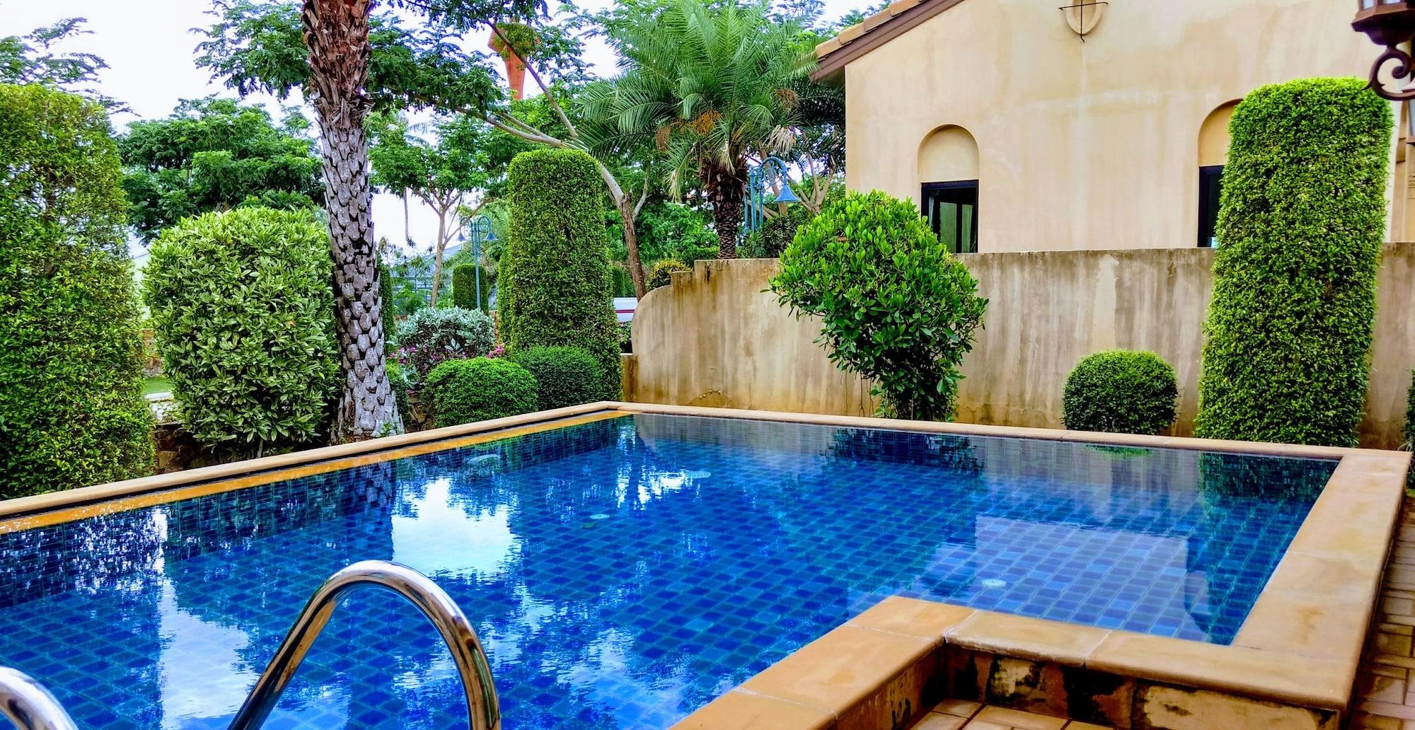 Villa Chivani Pattaya *