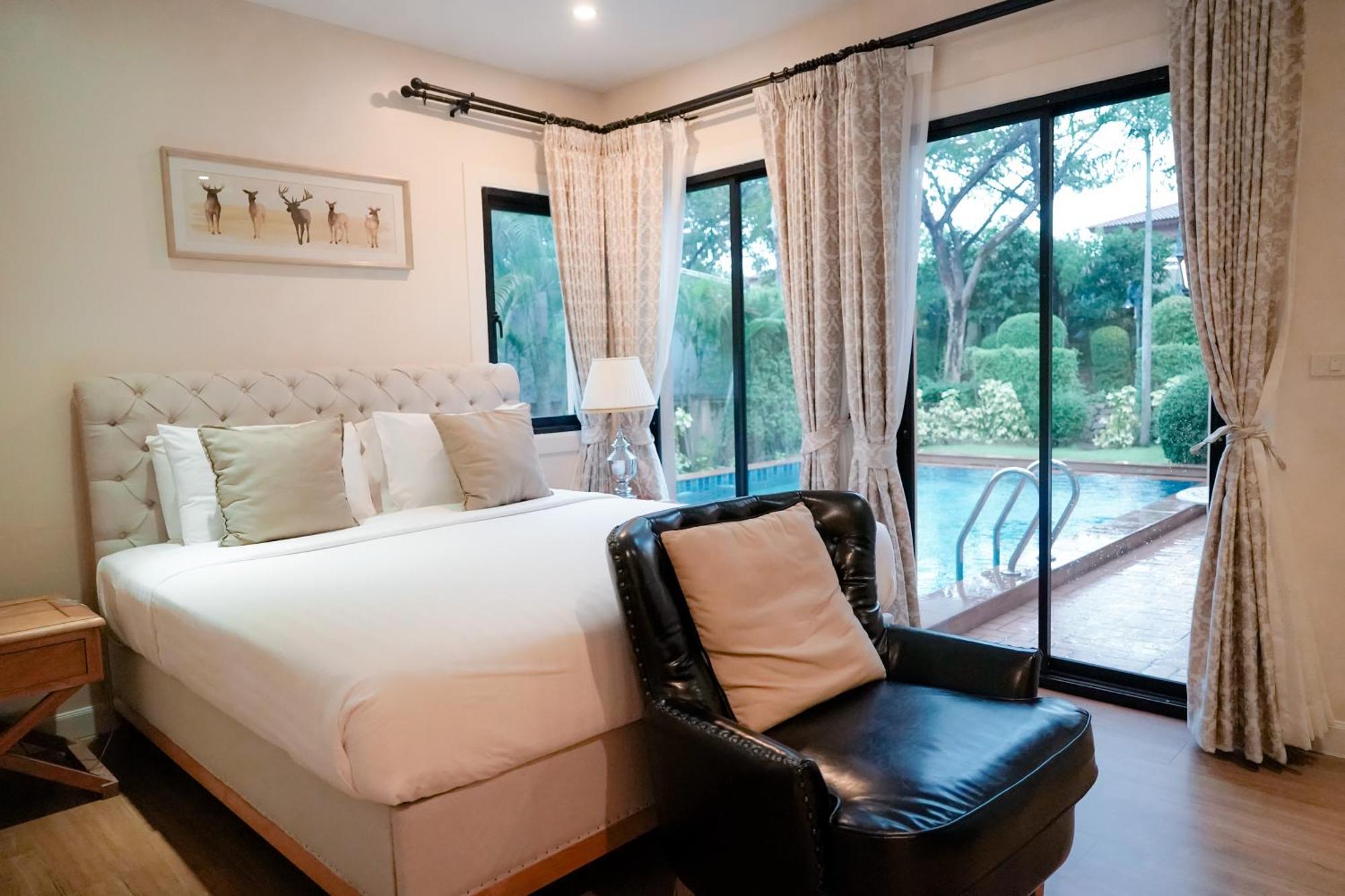 Chivani Pattaya Villa Na Chom Thian