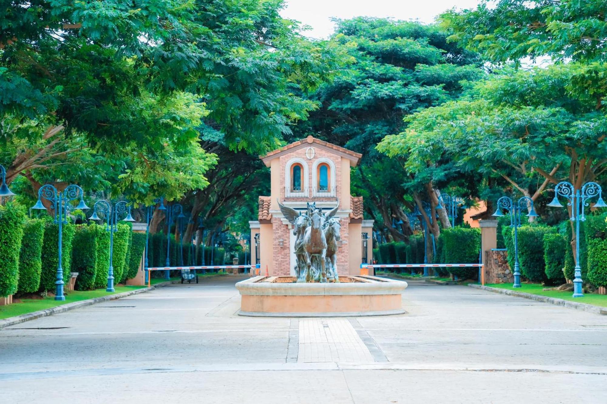 Villa Chivani Pattaya Na Chom Thian