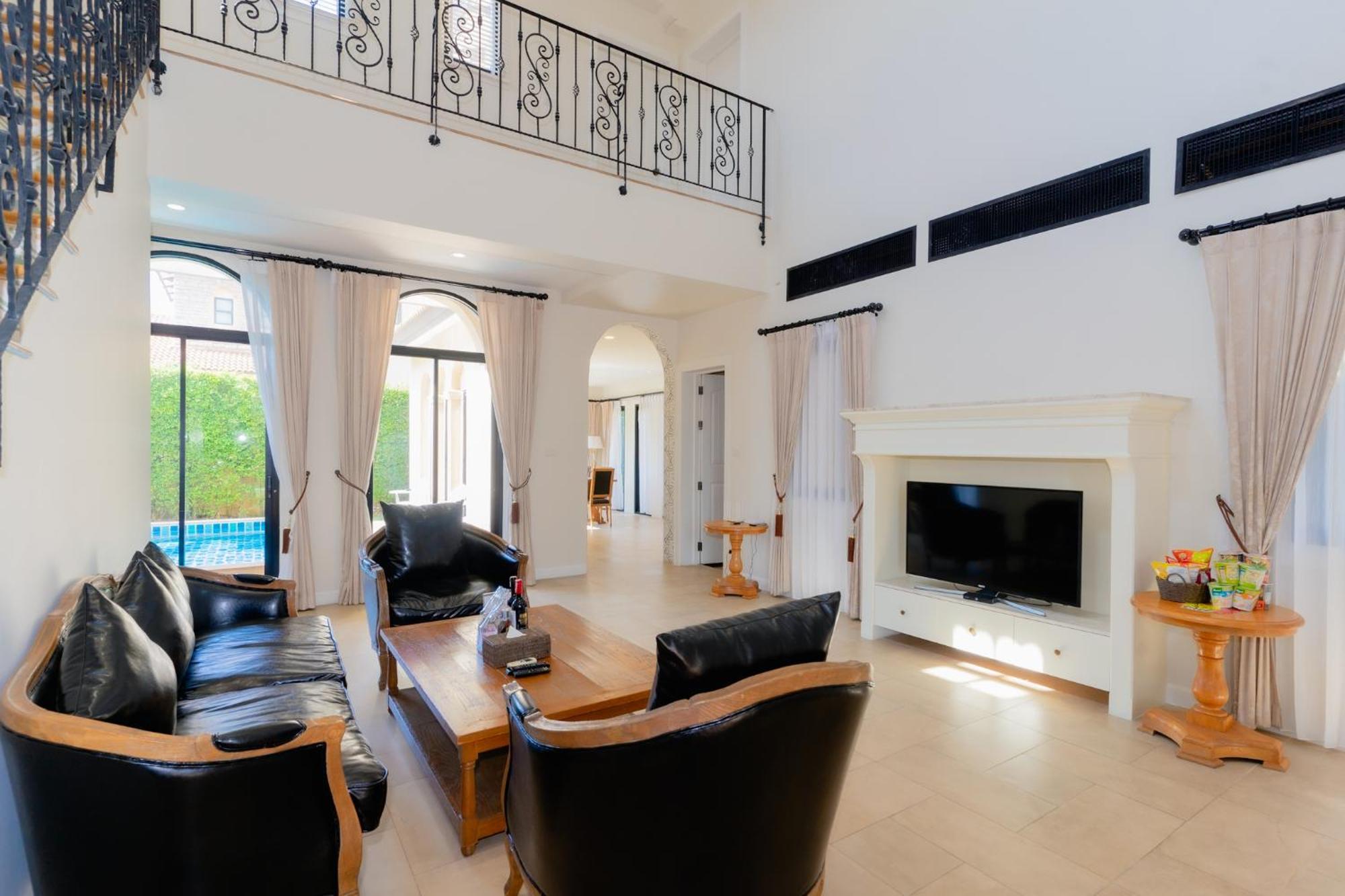 Villa Chivani Pattaya